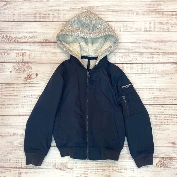 Boys Abercrombie Kids Nylon and Sherpa Winter Coat - Picture 1 of 5